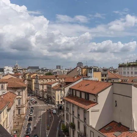 Apartment Exclusive Rooftop Vista Duomo Milan
