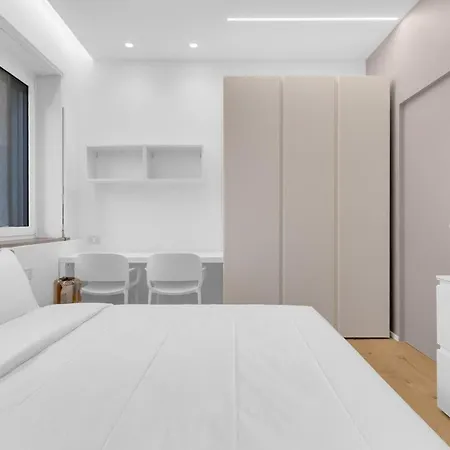 Exclusive Rooftop Vista Duomo Apartment Milan