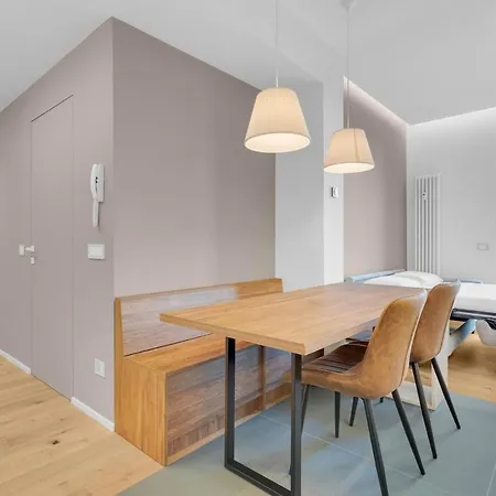 Exclusive Rooftop Vista Duomo * Milan