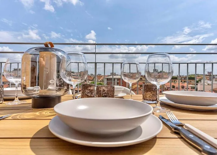 Exclusive Rooftop Vista Duomo Apartment *