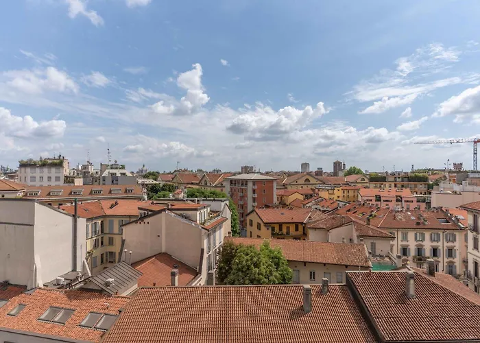 Exclusive Rooftop Vista Duomo Milan