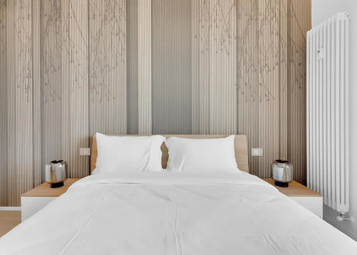 Exclusive Rooftop Vista Duomo Apartment *